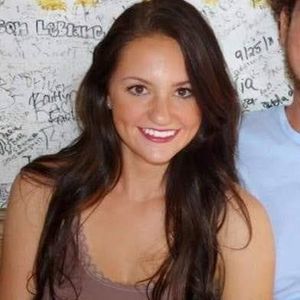 Meet your Posher, Lacey